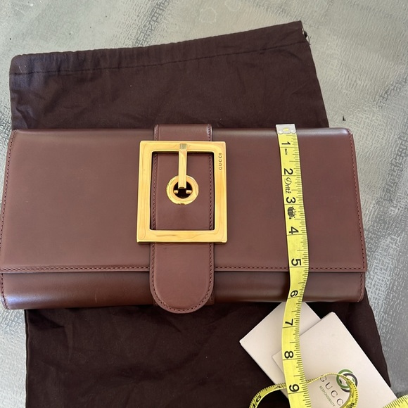 Gucci Leather Clutch - Picture 13 of 16